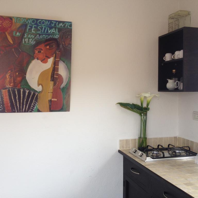קואנקה Casa Macondo Bed & Breakfast מראה חיצוני תמונה