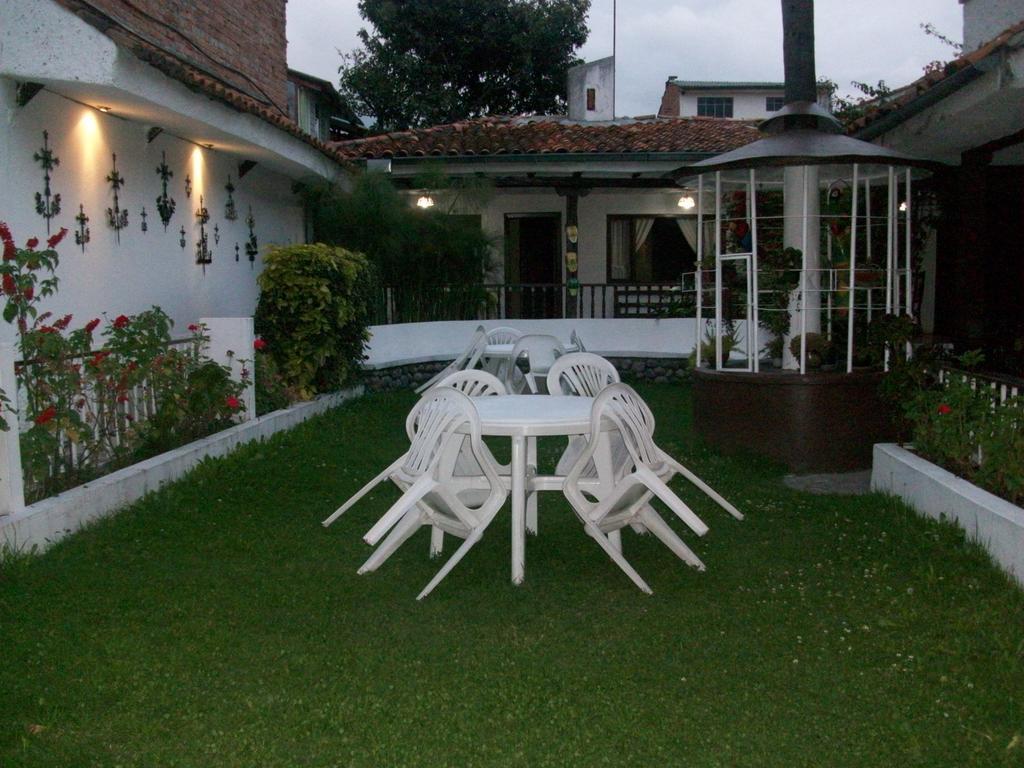 קואנקה Casa Macondo Bed & Breakfast מראה חיצוני תמונה